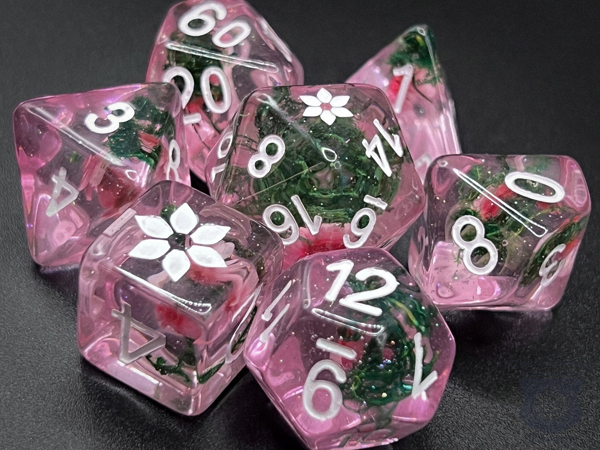 The Crooked Tavern English Garden RPG Dice Set | Exclusive Set | Real Flowers, Unique Engraving!