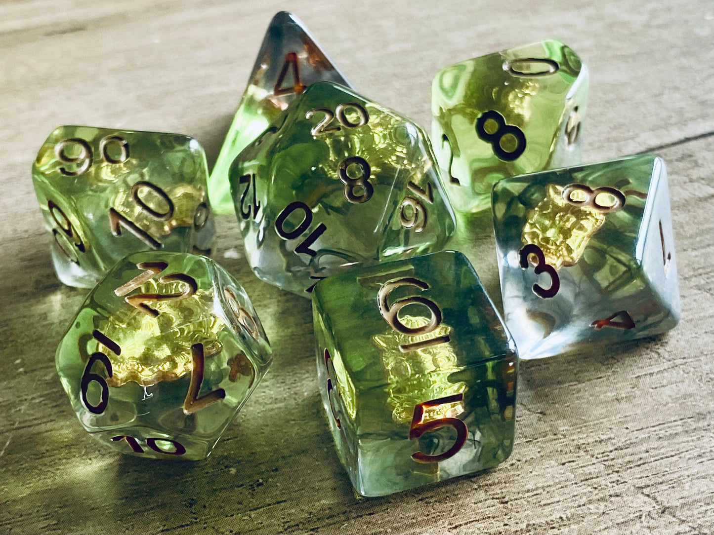 The Crooked Tavern Dice Sets Wolf Head RPG Dice Set | A Wolf Head Charm in Every Die!