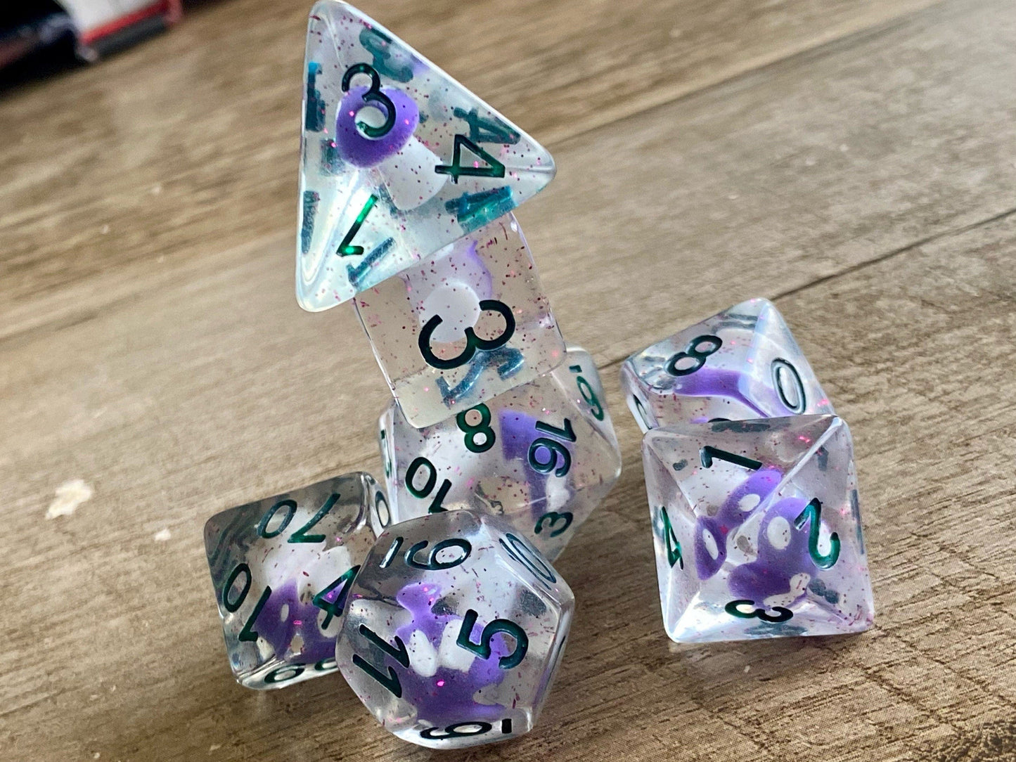 The Crooked Tavern Spore Shroom DnD Dice Set for Dungeons and Dragons | D20 TTRPG Polyhedral Dice Set | A purple shroom and sparkles in every dice!